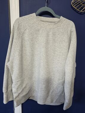 Abercrombie YPB neoKNIT Gray Cropped Crewneck, Size XL